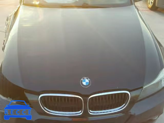 2009 BMW 328I WBAPH73579A173980 Bild 6