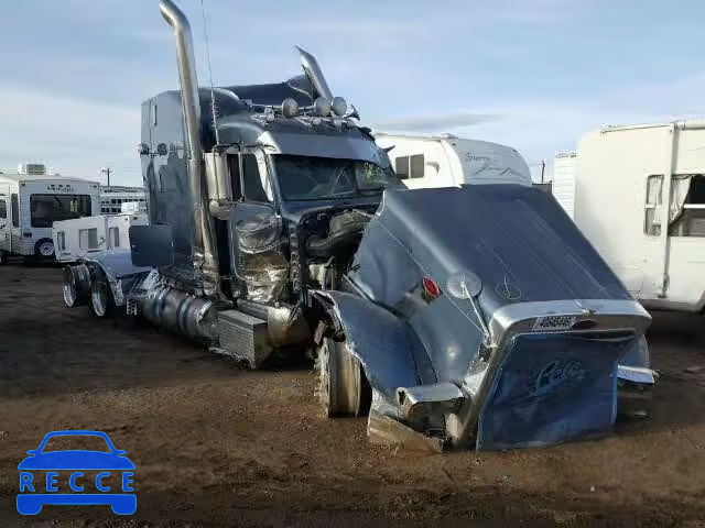 2006 PETERBILT CONVENTION 1XP5DB9X06D640117 Bild 0