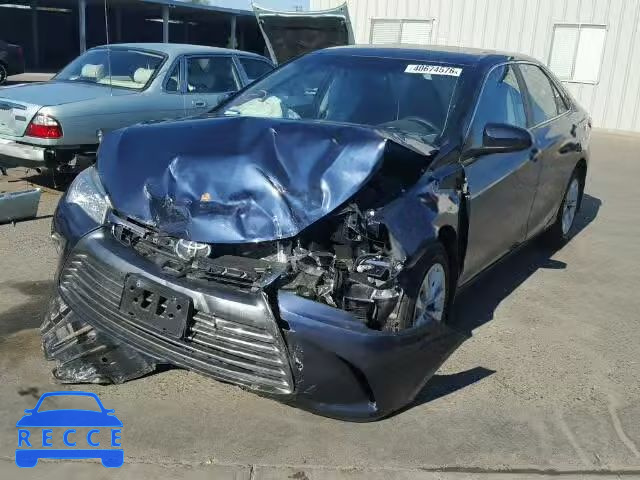 2017 TOYOTA CAMRY LE 4T1BF1FKXHU639458 зображення 1