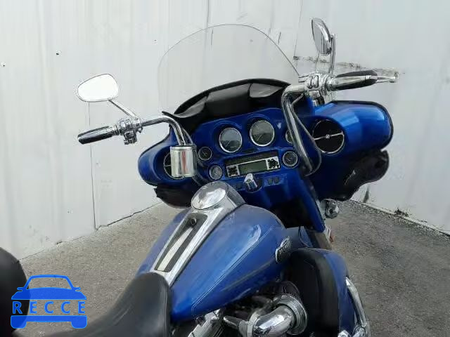 2008 HARLEY-DAVIDSON FLHTCUI 1HD1FC4118Y694720 image 4