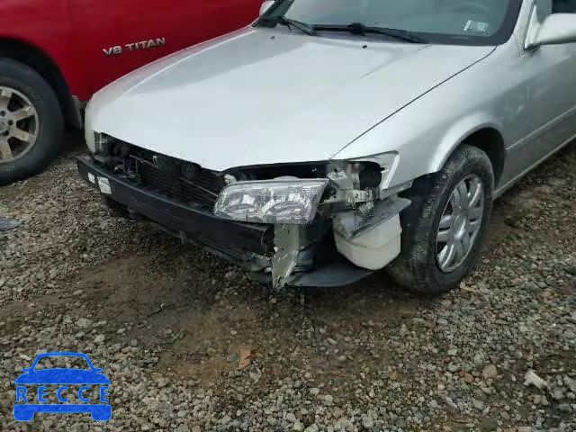 2000 TOYOTA CAMRY CE/L JT2BG22K8Y0451292 image 8