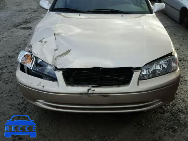 2000 TOYOTA CAMRY CE/L JT2BG22K5Y0498103 зображення 9