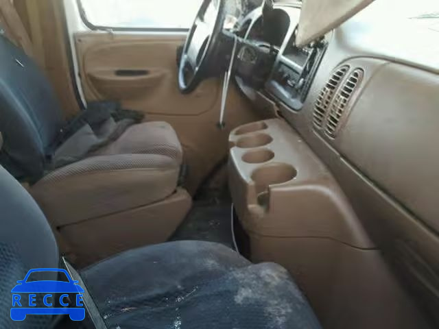 2000 DODGE RAM WAGON 2B5WB35Z9YK150169 image 4