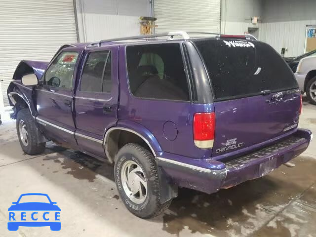 1995 CHEVROLET BLAZER 1GNDT13W952105102 Bild 2