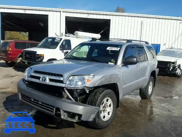 2003 TOYOTA 4RUNNER SR JTEZU14R530006290 Bild 1