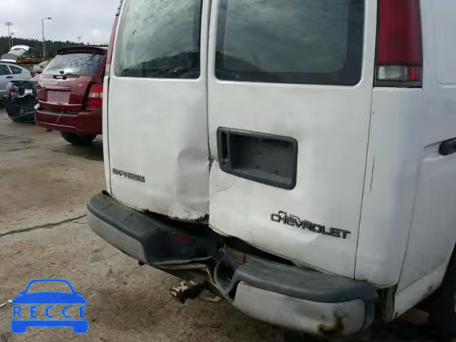 2002 CHEVROLET EXPRESS G3 1GCHG35RX21230570 image 8