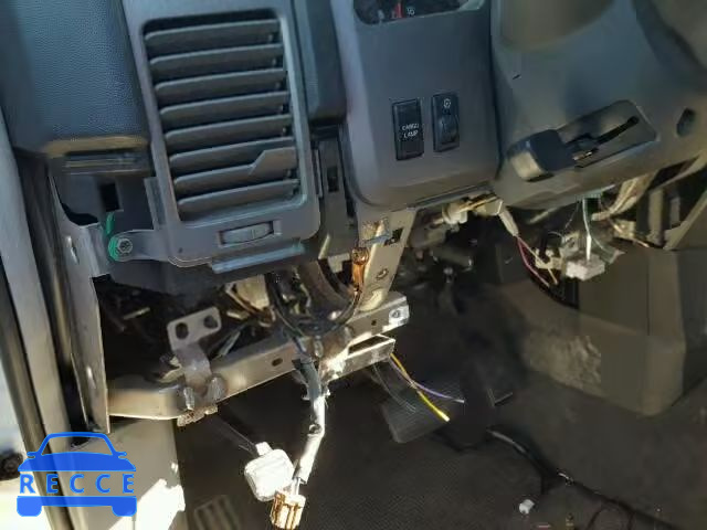 2004 NISSAN TITAN XE/S 1N6AA07B94N585496 image 8