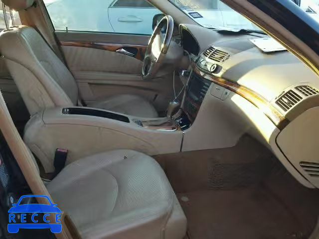 2007 MERCEDES-BENZ E550 WDBUF72X97A998140 image 4