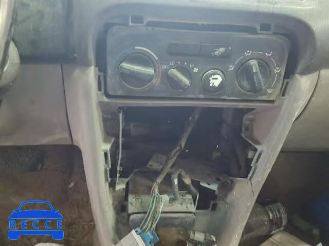 2001 CHEVROLET PRIZM/LSI 1Y1SK52821Z423917 image 9