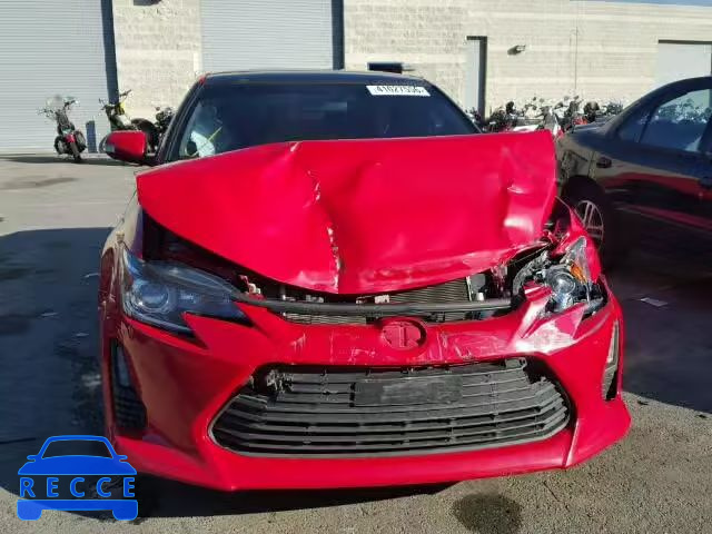 2015 TOYOTA SCION TC JTKJF5C76F3090554 image 8