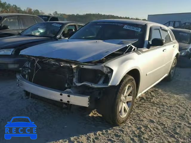 2005 DODGE MAGNUM SE 2D4FV48T65H533946 Bild 1