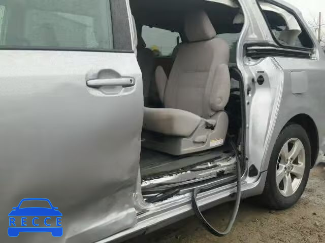 2015 TOYOTA SIENNA LE 5TDKK3DC7FS561116 image 8