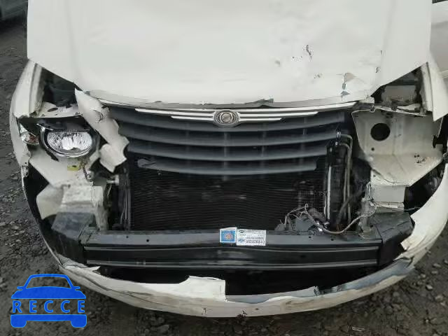 2005 CHRYSLER Town and Country 2C4GP44R65R558684 image 6