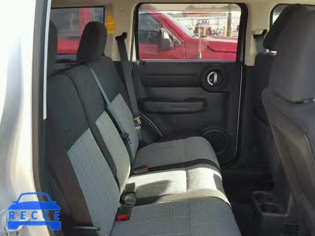 2008 DODGE NITRO SXT 1D8GT28K38W130551 image 5