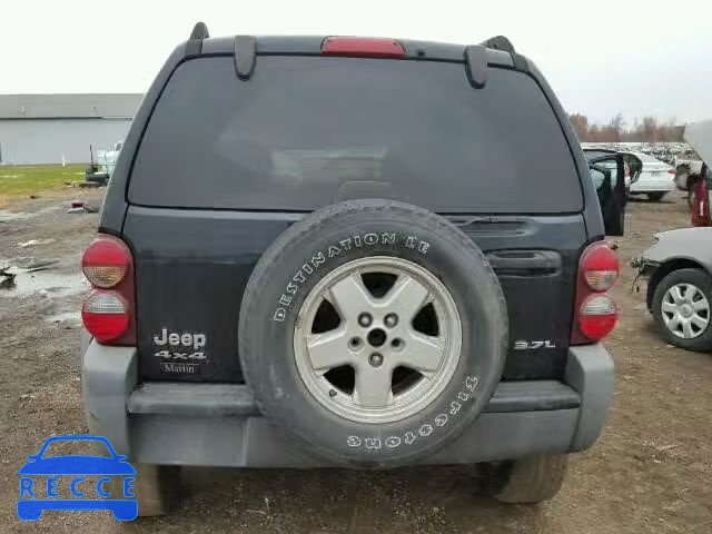 2005 JEEP LIBERTY SP 1J4GL48K85W663947 image 9