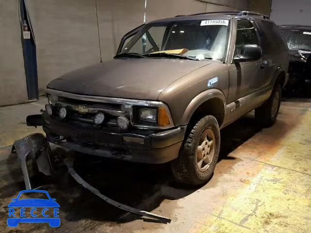 1997 CHEVROLET BLAZER 1GNCT18W4VK109938 image 1