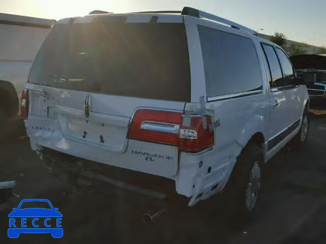 2011 LINCOLN NAVIGATOR 5LMJJ3J50BEJ04077 image 3