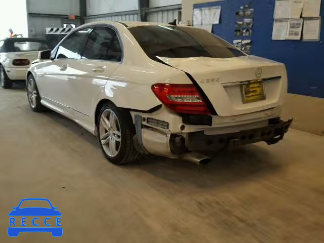 2014 MERCEDES-BENZ C250 WDDGF4HB7ER304462 зображення 2