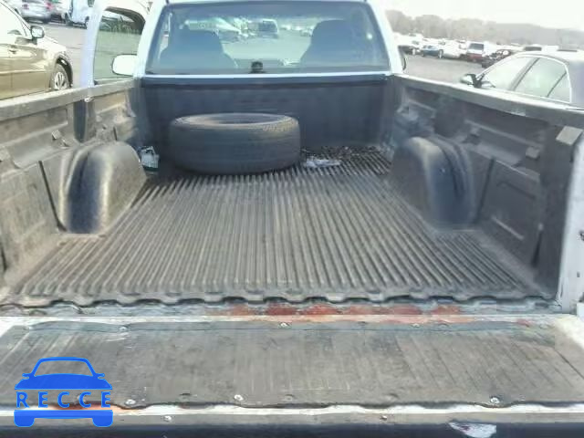 2000 CHEVROLET SILVERADO 1GCEC14W3YZ316212 image 5
