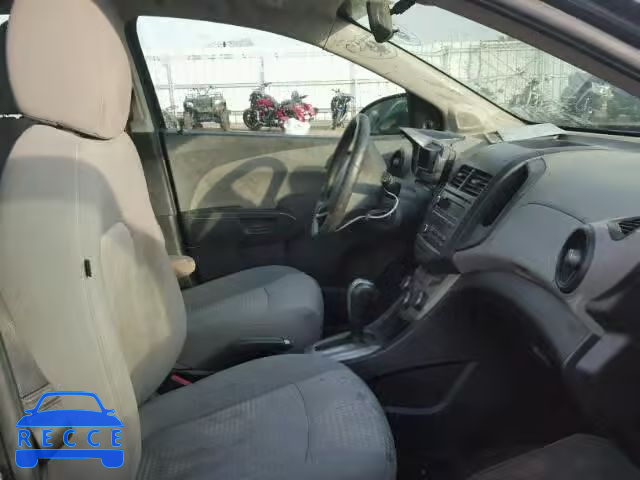 2013 CHEVROLET SONIC LS 1G1JA5SG3D4239154 зображення 4