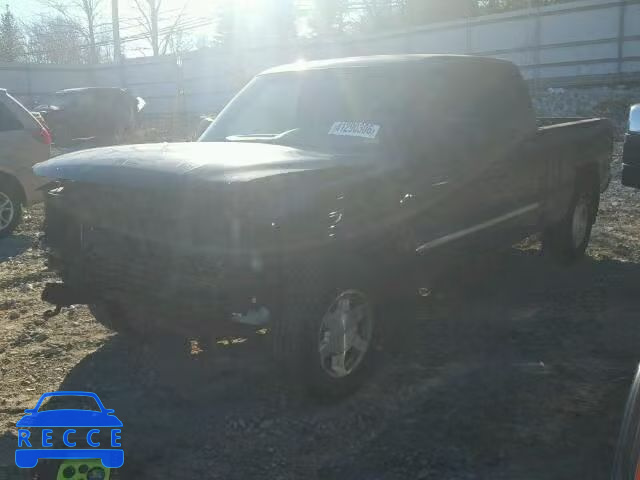2004 GMC SIERRA K15 2GTEK19T241273647 image 1