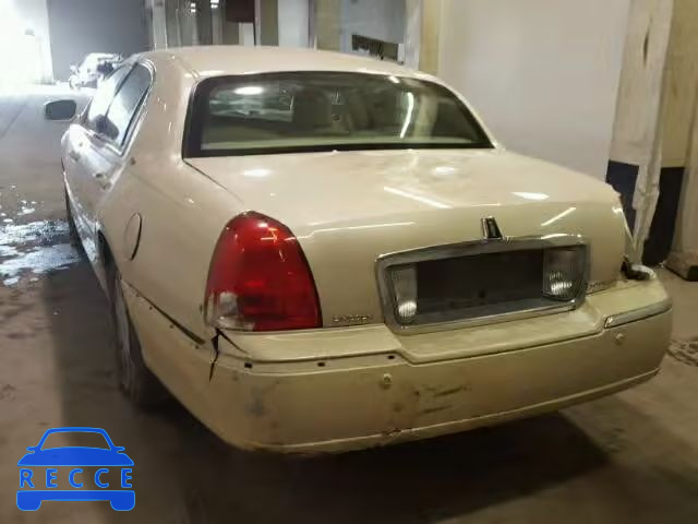 2003 LINCOLN TOWN CAR C 1LNHM83W43Y630451 Bild 2