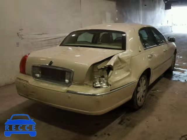 2003 LINCOLN TOWN CAR C 1LNHM83W43Y630451 Bild 3