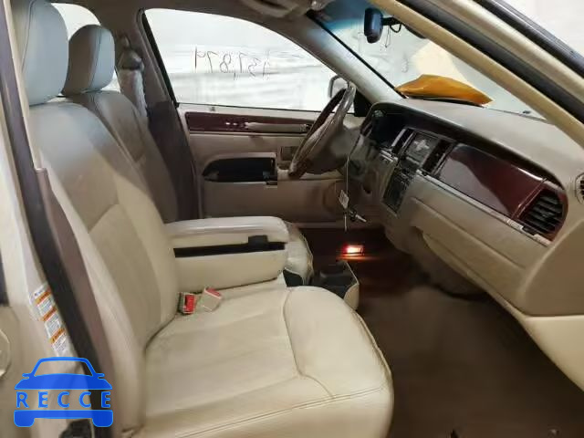 2003 LINCOLN TOWN CAR C 1LNHM83W43Y630451 зображення 4