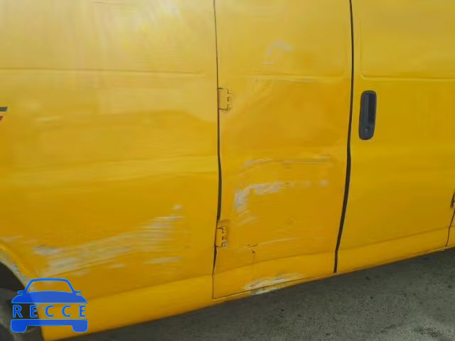 2010 GMC SAVANA G35 1GT2GUBA3A1901442 image 9