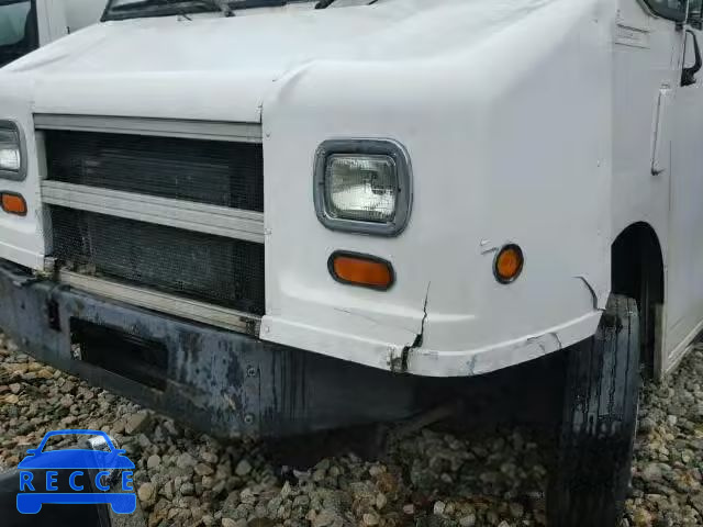 2001 FREIGHTLINER M LINE WAL 4UZAAPBW71CJ64191 Bild 8