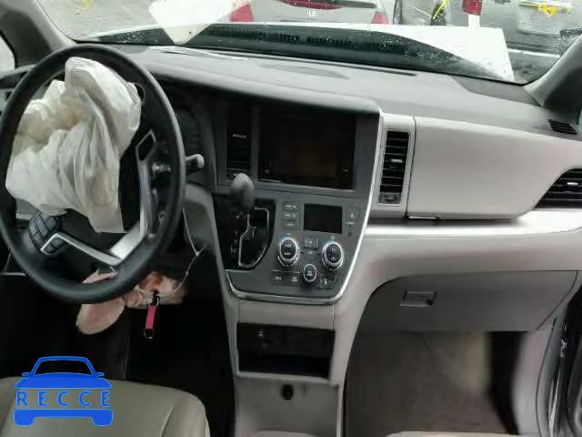 2015 TOYOTA SIENNA LE 5TDKK3DC5FS607705 зображення 8