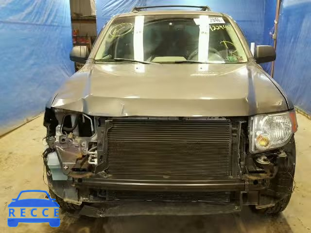 2011 FORD ESCAPE XLT 1FMCU9D75BKB21705 image 8