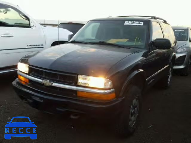 2002 CHEVROLET BLAZER 1GNCT18W02K171252 image 1