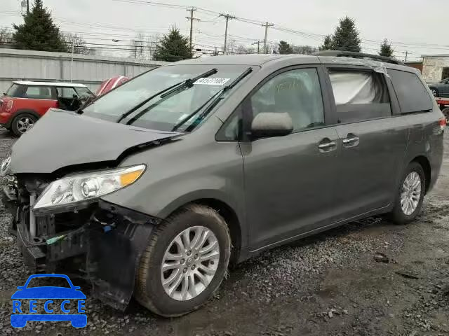 2011 TOYOTA SIENNA XLE 5TDYK3DC5BS133470 зображення 1