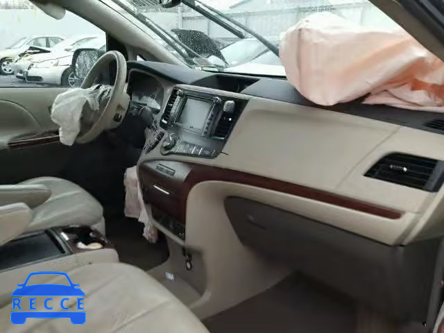 2011 TOYOTA SIENNA XLE 5TDYK3DC5BS133470 зображення 4