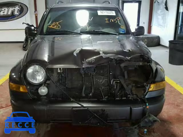 2005 JEEP LIBERTY LI 1J8GL58K05W709632 image 8