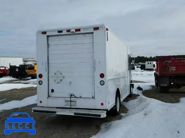 2001 FREIGHTLINER M LINE WAL 4UZAANBW21CJ22144 image 3