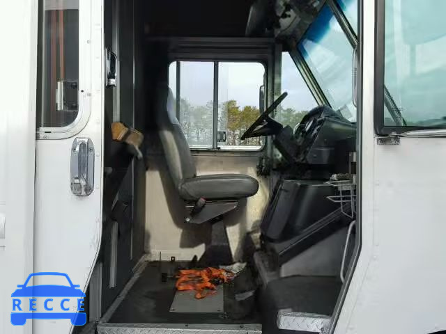 2001 FREIGHTLINER M LINE WAL 4UZAANBW21CJ22144 image 4