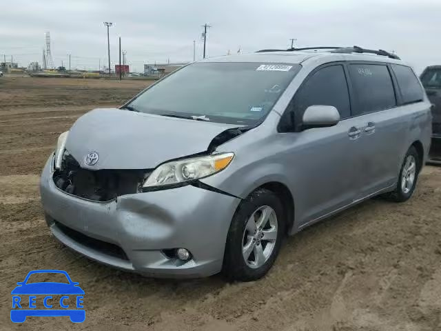 2011 TOYOTA SIENNA XLE 5TDYK3DC4BS052217 зображення 1