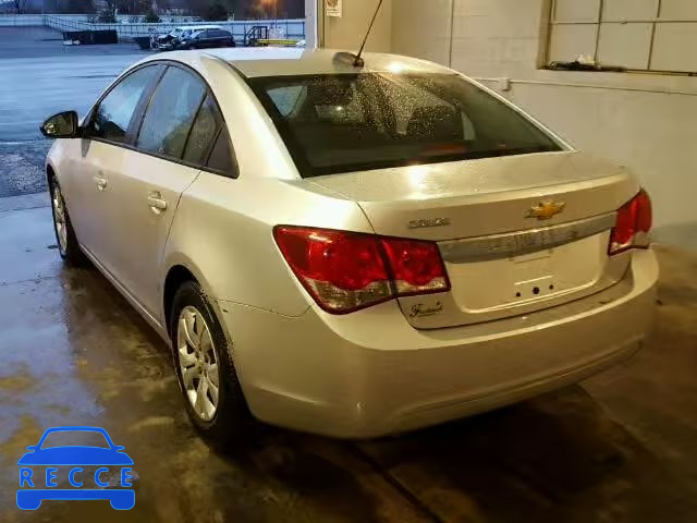 2015 CHEVROLET CRUZE LS 1G1PA5SG2F7217478 Bild 2