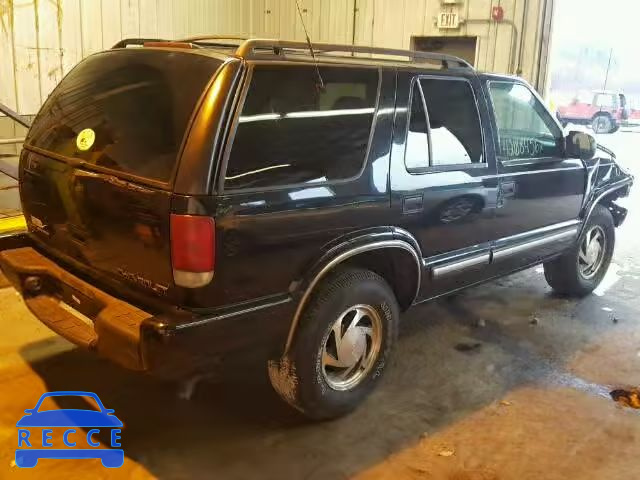 2001 CHEVROLET BLAZER 1GNDT13W712174112 image 3