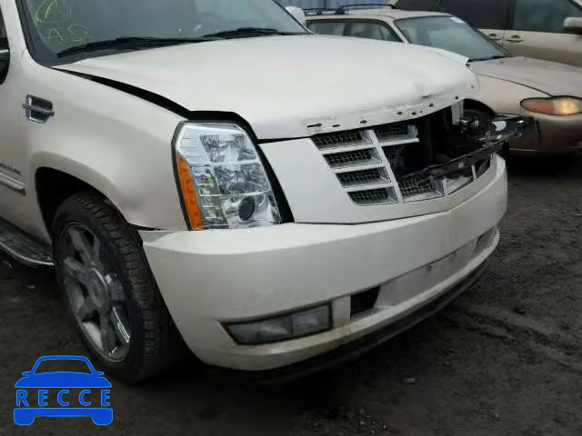 2013 CADILLAC ESCALADE L 1GYS4BEF5DR240470 image 9