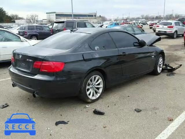 2011 BMW 335XI WBAKF9C51BE618949 Bild 3