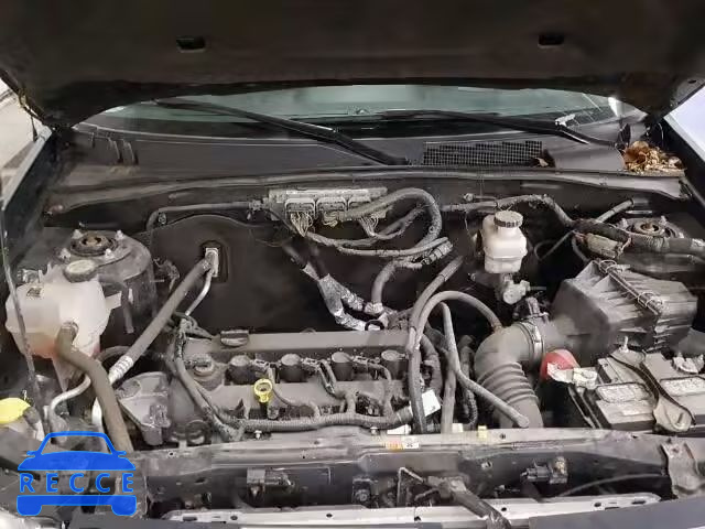 2011 FORD ESCAPE LIM 1FMCU9E71BKB39035 image 6