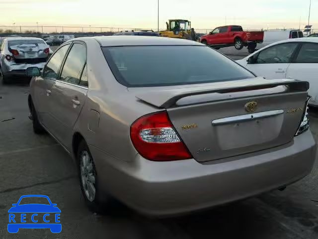 2004 TOYOTA CAMRY LE/X 4T1BE32K74U834383 Bild 2