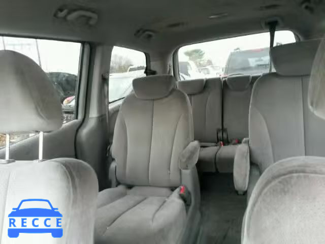 2007 HYUNDAI ENTOURAGE KNDMC233576035327 image 9