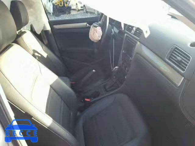 2015 VOLKSWAGEN PASSAT S 1VWAS7A33FC104955 image 4