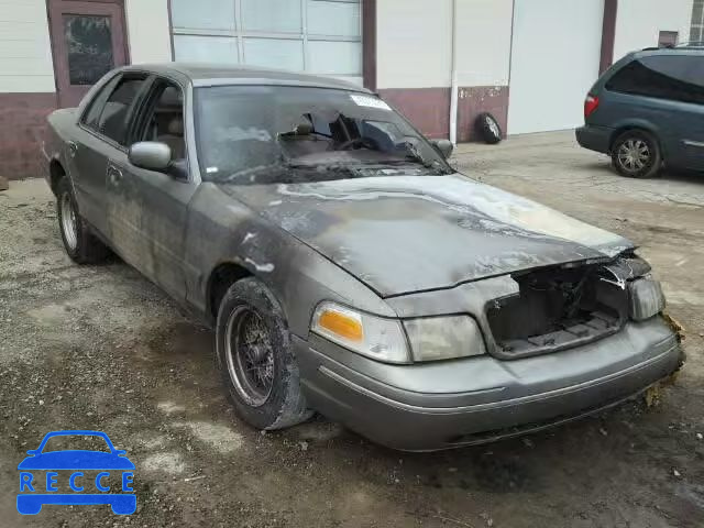 2000 FORD CROWN VICT 2FAFP74W1YX136041 image 0