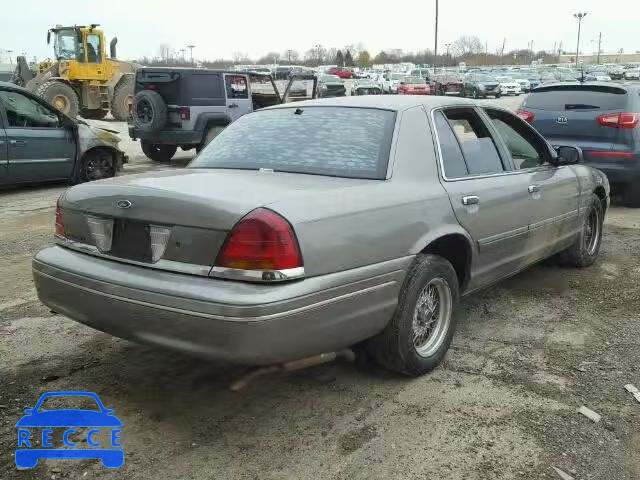 2000 FORD CROWN VICT 2FAFP74W1YX136041 image 3