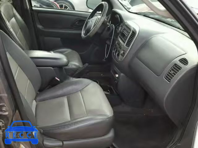 2003 FORD ESCAPE XLT 1FMCU03173KC68568 image 4